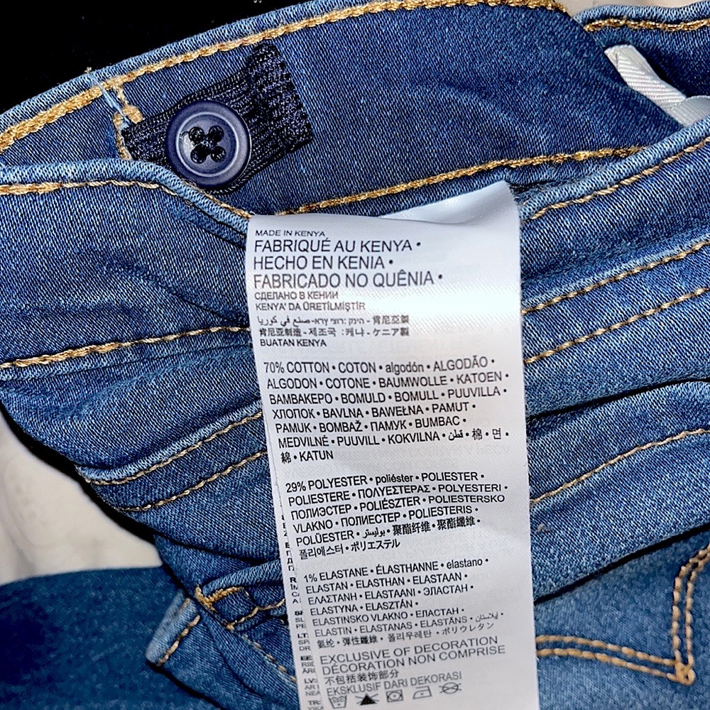 NWOT never worn size 14 girls Levi’s jeggings